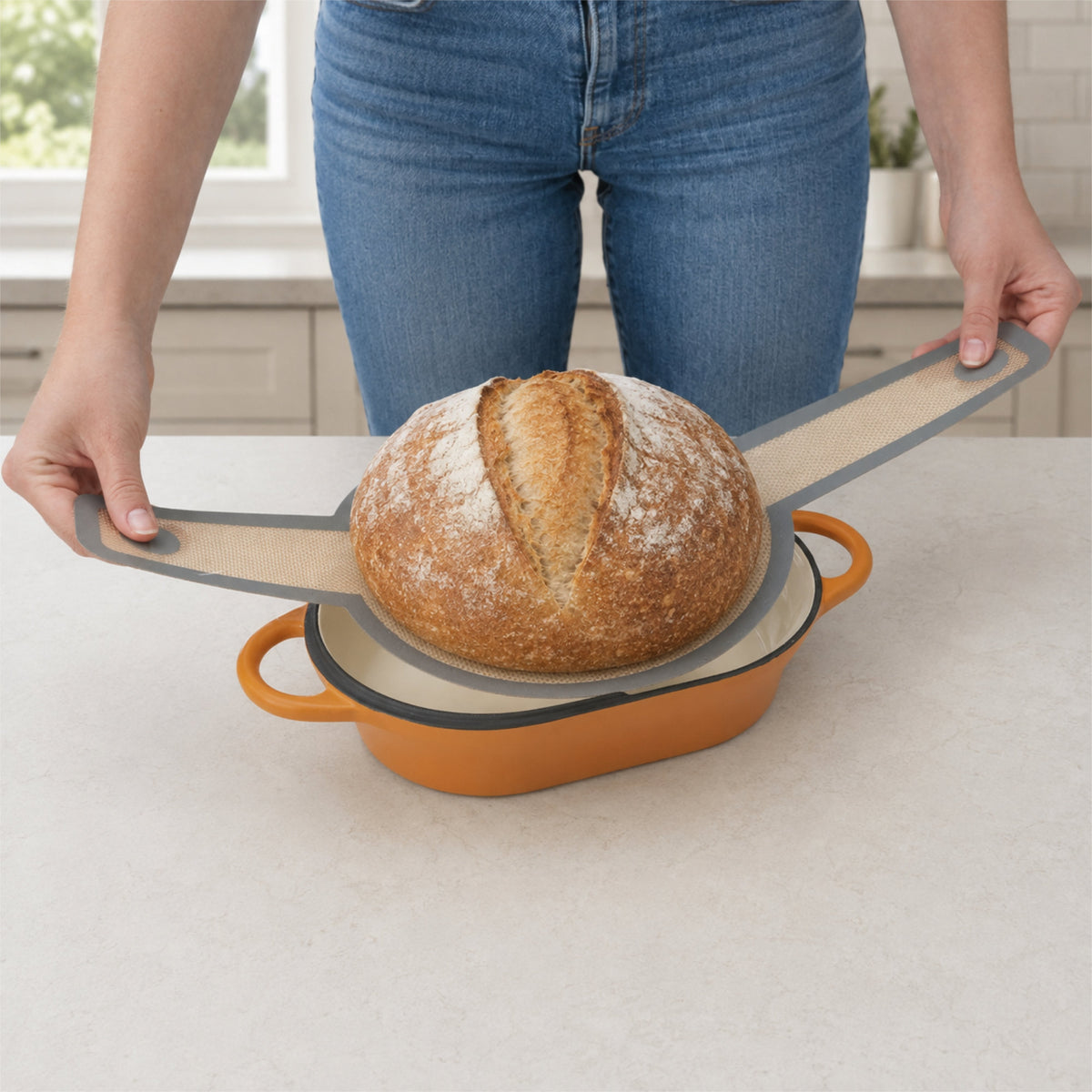 Bread Pot Set, 2.5 Liters, Cast Iron, Enameled, Incl. Bread Sling
