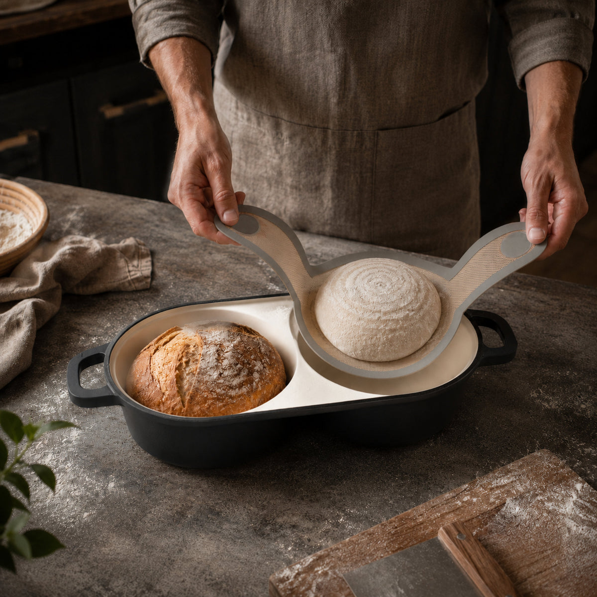 Cocotte à pain, 5 litres, fonte émaillée, avec élingue à pain et deux compartiments de cuisson
