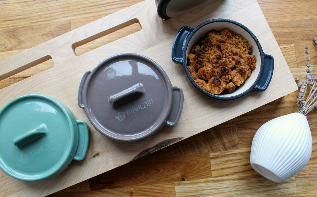Cocotte, set of 3, 250ml each, cast iron, enamelled, incl. wooden stand